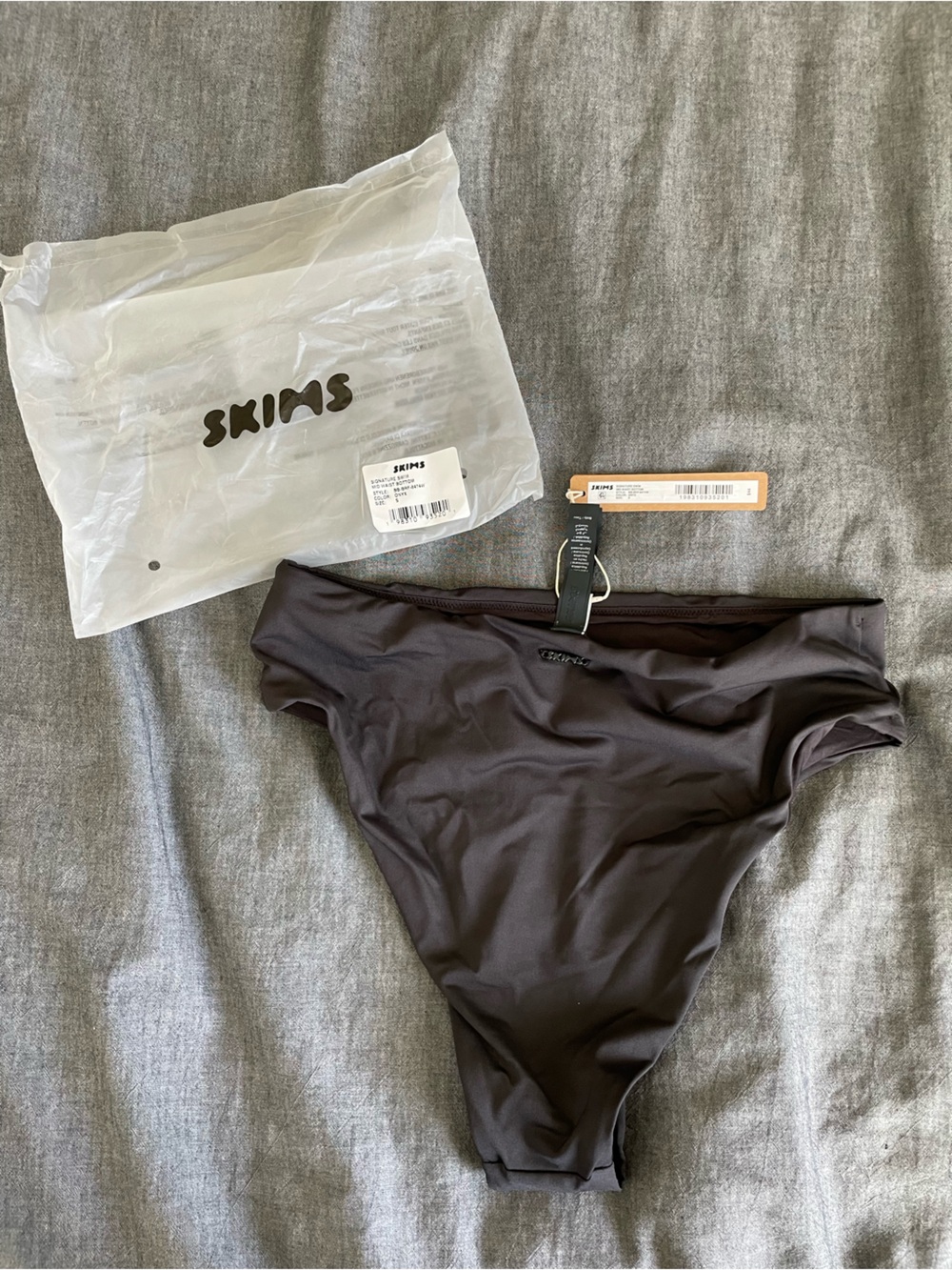 NWT Skims Signature Swim Mid Waist Bottoms Onyx Small